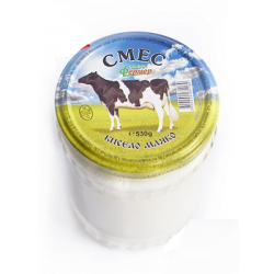 Кисело мляко смес от 70% краве мляко и 30% биволско мляко в стъклен буркан от 530 гр.